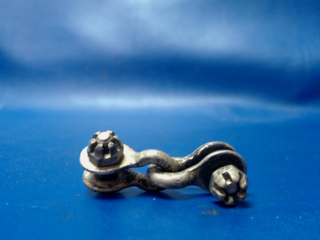 0533010-1 Cessna - SHACKLES SET OF 2